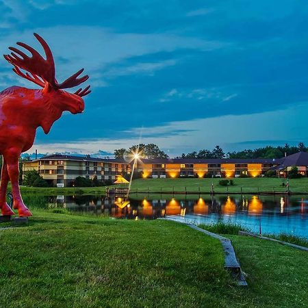 Surestay Plus Hotel By Best Western Блоек-Рівер-Фолз Екстер'єр фото