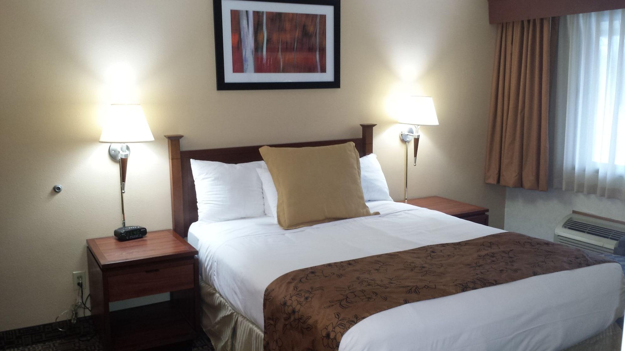 Surestay Plus Hotel By Best Western Блоек-Рівер-Фолз Екстер'єр фото